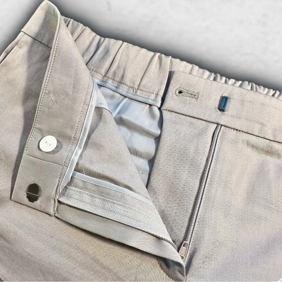 Theory ‘Thaniel Z2 Cauldwell Slim Pant’ in “Silver Ice” Size 8 - Picture 10 of 12